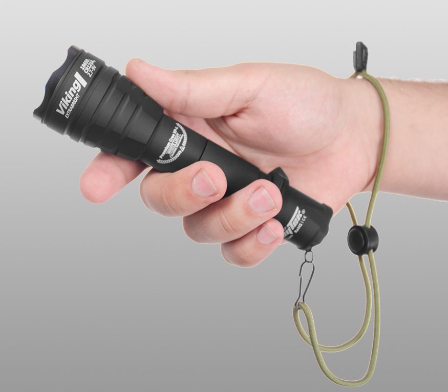 Тактический фонарь Armytek Viking