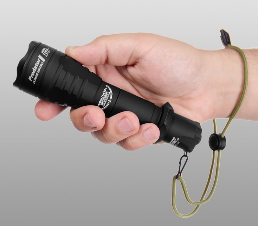 Тактический фонарь Armytek Predator (тёплый свет)